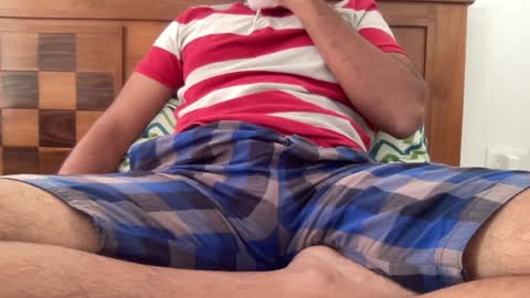 Snapshot of shash2014 chatting on 01/17/25, 08:56 Shashii online show from 01/17/25, 08:56