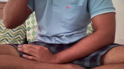 Snapshot of shash2014 chatting on 01/31/25, 10:20 Shashii online show from 01/31/25, 10:20