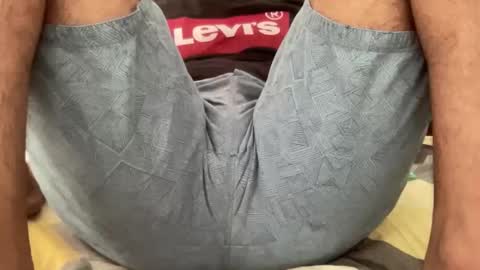 Snapshot of shash2014 chatting on 10/18/25, 07:09 Shashii online show from 10/18/25, 07:09