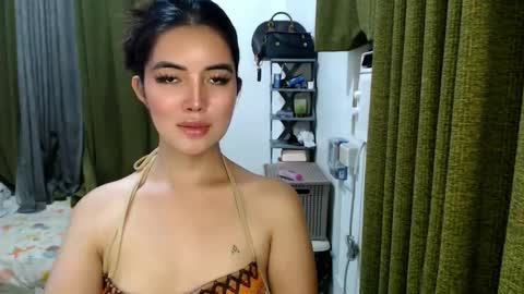 Snapshot of shasha_carreon chatting on 02/03/26, 12:54 shasha online show from 02/03/26, 12:54