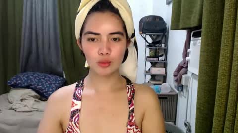Snapshot of shasha_carreon chatting on 03/13/26, 03:29 shasha online show from 03/13/26, 03:29