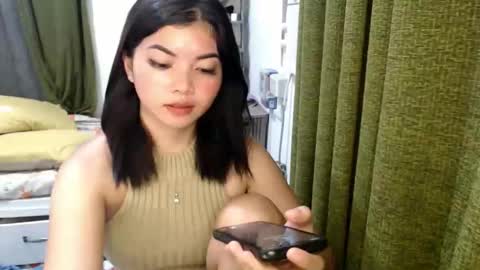 Snapshot of shasha_carreon chatting on 03/23/26, 04:00 shasha online show from 03/23/26, 04:00