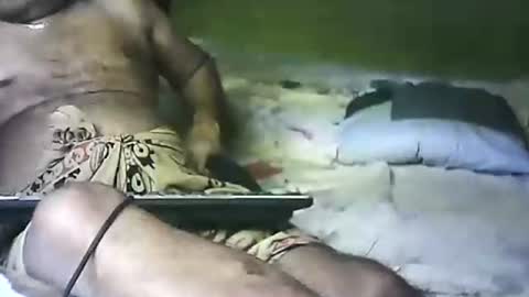 Snapshot of shashee870242 chatting on 01/10/25, 04:41 Shashee870242 online show from 01/10/25, 04:41