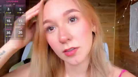 Snapshot of shatall_rouge chatting on 03/06/26, 09:55 Shantall online show from 03/06/26, 09:55