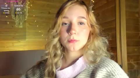 Snapshot of shatall_rouge chatting on 03/11/26, 12:38 Shantall online show from 03/11/26, 12:38