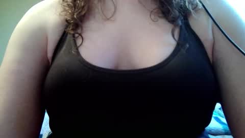 Snapshot of shathara chatting on 03/22/26, 03:59 Shay online show from 03/22/26, 03:59