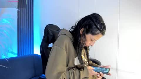 Snapshot of shaunadream_ chatting on 02/22/26, 04:57 Shauna online show from 02/22/26, 04:57