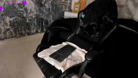 Snapshot of shaunadream_ chatting on 03/29/26, 06:02 Shauna online show from 03/29/26, 06:02