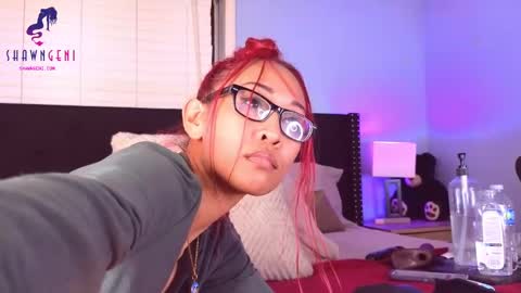 Snapshot of shawn_geni chatting on 01/25/25, 01:54 Shawn Geni online show from 01/25/25, 01:54