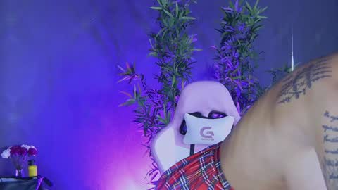 Snapshot of shayblonde chatting on 12/11/24, 11:10 shayblonde online show from 12/11/24, 11:10