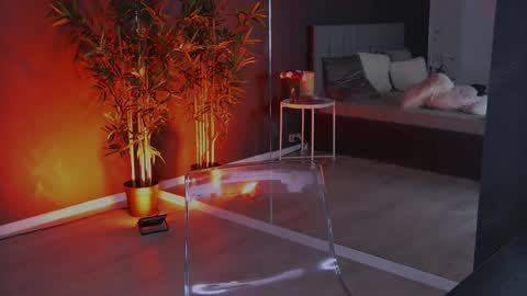 Snapshot of shayblonde chatting on 01/13/25, 01:02 shayblonde online show from 01/13/25, 01:02