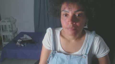 Snapshot of shayna_cute chatting on 01/27/25, 01:05 Shayna online show from 01/27/25, 01:05