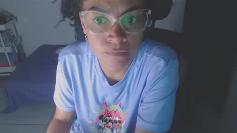 Snapshot of shayna_cute chatting on 02/11/25, 09:31 Shayna online show from 02/11/25, 09:31