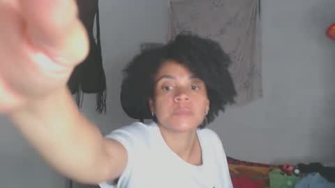 Snapshot of shayna_cute chatting on 03/27/26, 08:26 Shayna online show from 03/27/26, 08:26