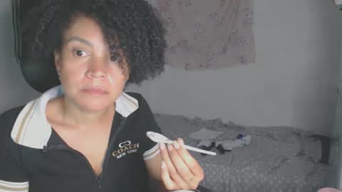 Snapshot of shayna_cute chatting on 04/19/26, 12:11 Shayna online show from 04/19/26, 12:11