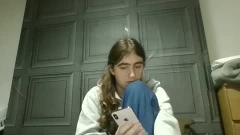 Snapshot of shaywoodtwink chatting on 12/20/25, 08:49 Shay Edging online show from 12/20/25, 08:49