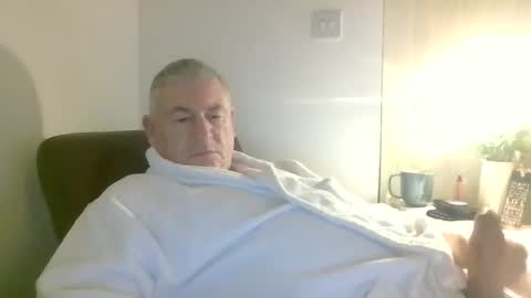 she52 online show from 12/06/24, 07:45