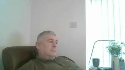 she52 online show from 12/23/24, 08:22