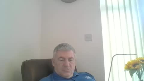 she52 online show from 01/15/25, 09:02