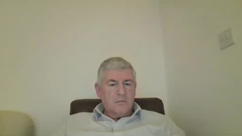 Snapshot of she52 chatting on 12/04/25, 05:32 she52 online show from 12/04/25, 05:32