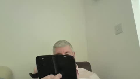 Snapshot of she52 chatting on 01/15/26, 01:59 she52 online show from 01/15/26, 01:59