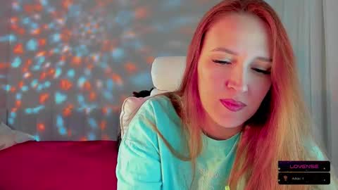 Snapshot of she_wolf1 chatting on 03/15/26, 04:40 she_wolf1 online show from 03/15/26, 04:40