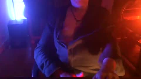 Snapshot of shecarol chatting on 09/28/25, 12:05 SheCarol online show from 09/28/25, 12:05