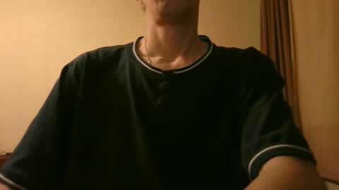 Snapshot of shedevr02 chatting on 11/20/25, 05:12 Roger online show from 11/20/25, 05:12