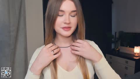 Violet online show from 12/24/24, 07:28