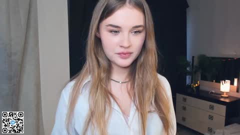 Violet online show from 12/26/24, 07:03