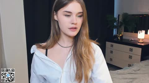 Violet online show from 12/26/24, 10:05