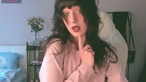 Chiara online show from 05/27/26, 10:56