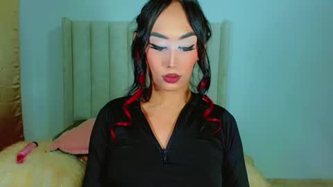 sheessy online show from 12/04/25, 11:08