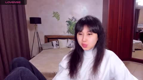 Sheila online show from 01/26/25, 04:41