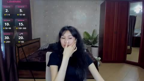 Snapshot of sheilafreman chatting on 04/24/26, 08:28 Sheila online show from 04/24/26, 08:28