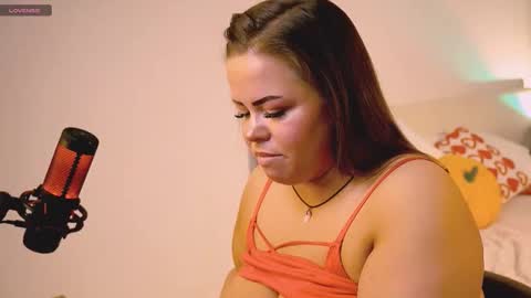 Snapshot of sheilla_queen chatting on 02/28/26, 03:35 sheilla_queen online show from 02/28/26, 03:35