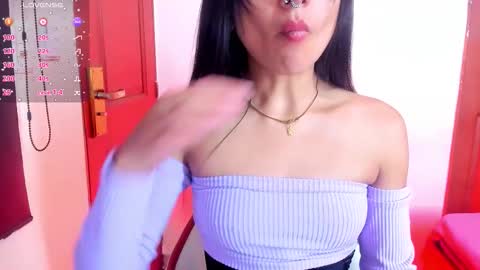 Snapshot of sheilly_brown chatting on 02/04/26, 05:19 sheilly_brown online show from 02/04/26, 05:19