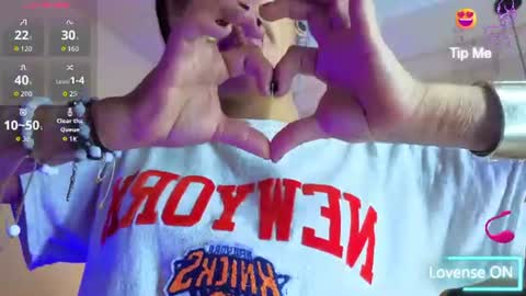 Snapshot of sheilly_brown chatting on 07/17/26, 08:03 sheilly_brown online show from 07/17/26, 08:03