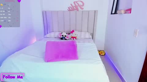 Snapshot of sheirysex chatting on 12/13/24, 03:05 Danna online show from 12/13/24, 03:05