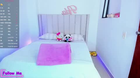 Snapshot of sheirysex chatting on 03/04/25, 02:49 Danna online show from 03/04/25, 02:49