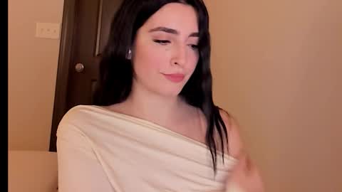 Snapshot of sheisallthat chatting on 11/04/25, 02:32 sheisallthat online show from 11/04/25, 02:32