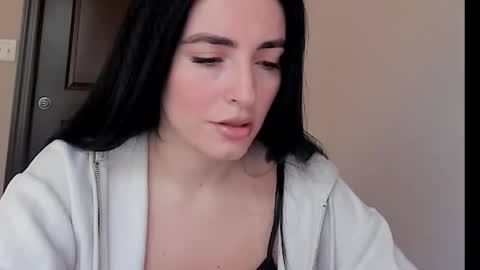 Snapshot of sheisallthat chatting on 11/07/25, 08:42 sheisallthat online show from 11/07/25, 08:42