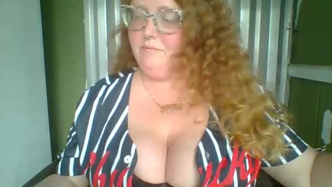 Red online show from 09/13/25, 07:35
