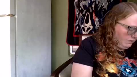 Snapshot of shelbyannn chatting on 04/21/26, 02:23 Red online show from 04/21/26, 02:23