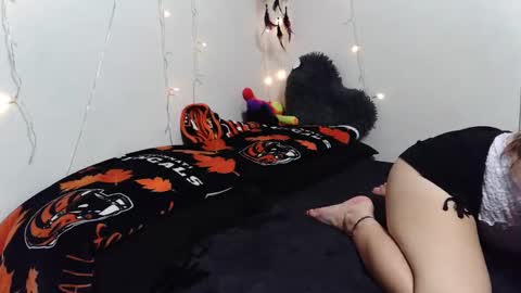 Shelbytakenit online show from 09/26/25, 02:59