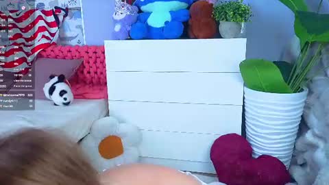 Snapshot of sheliamuyres chatting on 07/07/26, 07:23 Lina online show from 07/07/26, 07:23