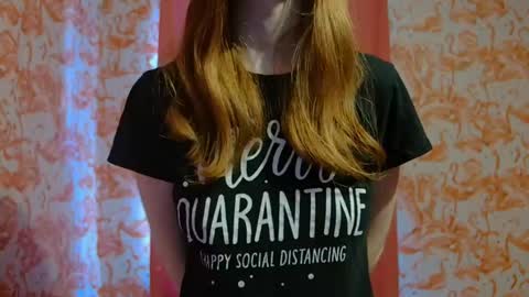 Snapshot of shelikessoymilk chatting on 12/06/24, 08:29 Erika online show from 12/06/24, 08:29