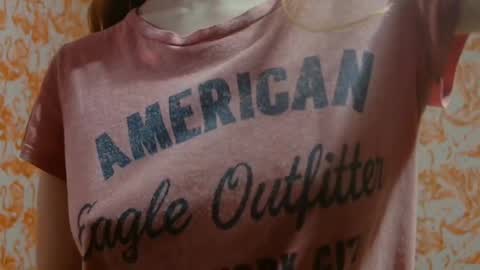 Snapshot of shelikessoymilk chatting on 12/16/24, 12:48 Erika online show from 12/16/24, 12:48