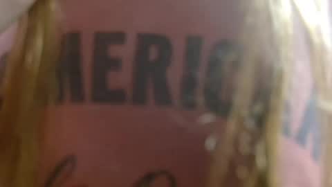 Snapshot of shelikessoymilk chatting on 04/05/26, 02:31 Erika online show from 04/05/26, 02:31