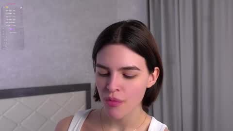 Snapshot of shelleyharn chatting on 03/23/26, 01:31 Alex online show from 03/23/26, 01:31